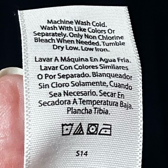 NWOT Women’s XXXL athletics works super soft grey sweatshirt - Picture 8 of 8